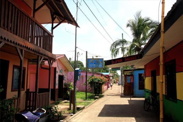 Ilan-Ilan Trails & Lodge Siete Exterior photo